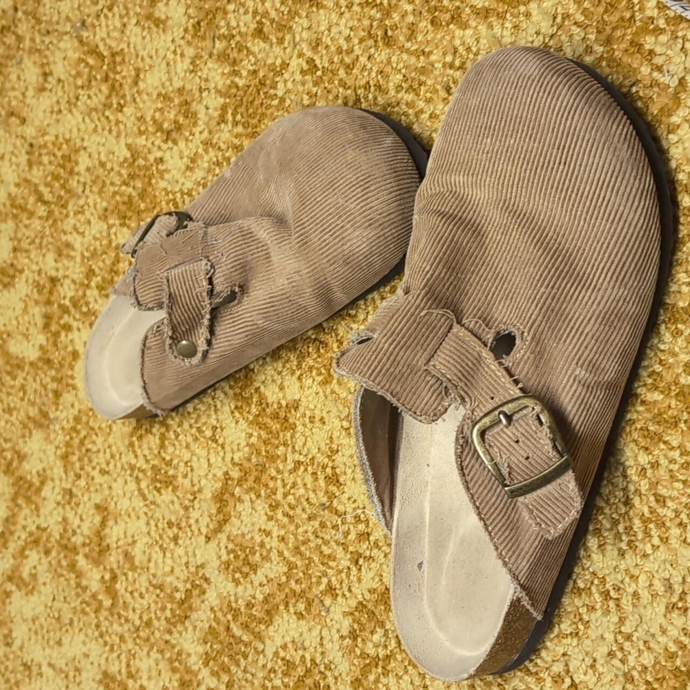 Sun Stone Corduroy Clogs Size 11